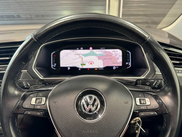 Volkswagen Tiguan Tdi R-line Tech White #3