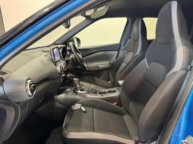 Nissan Juke Tekna Grey #14