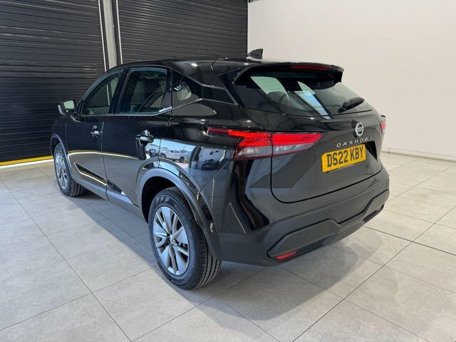 Nissan Qashqai Dig-t Mhev Visia Euro Black #4