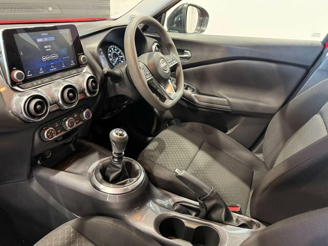 Nissan Juke Dig-t Acenta Euro 6 Red #3