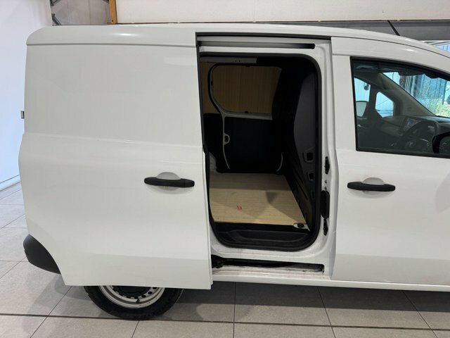Renault Kangoo Ml19 Blue Dci 115 Edc Advance Van Grey #16