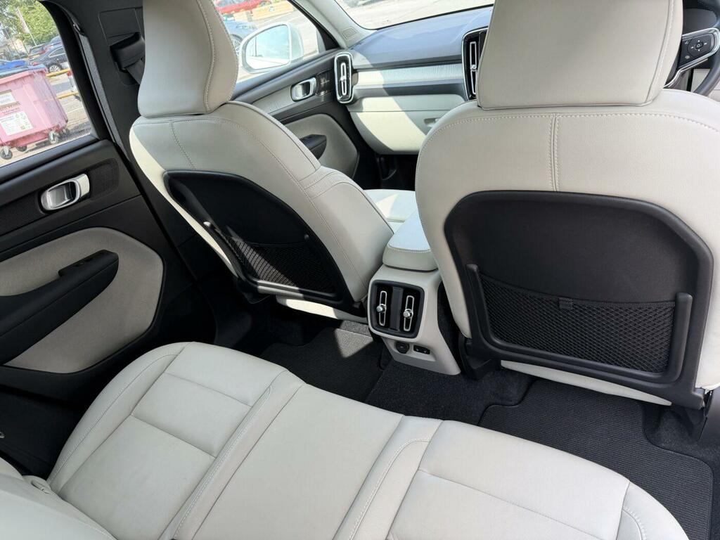 Volvo XC40 D4 R-design Pro Awd White #14