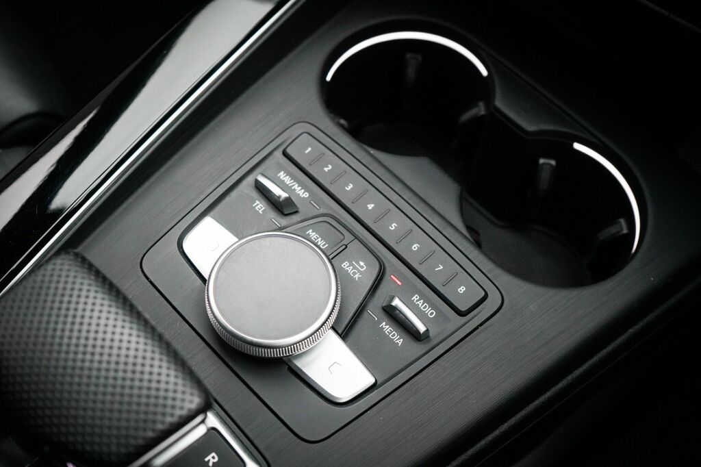 Audi A4 Avant Sport Grey #39