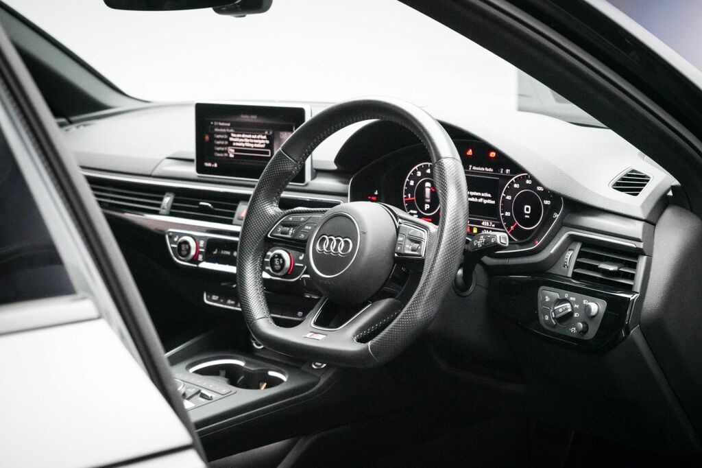 Audi A4 Avant Sport Grey #25