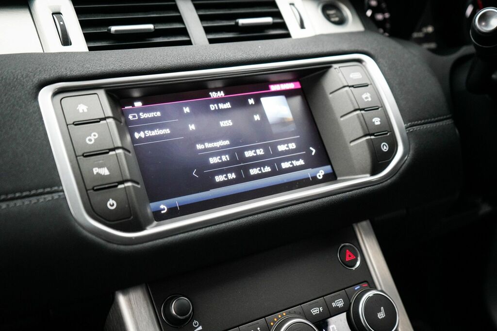 Land Rover Range Rover Evoque 2L Se Tech White #36