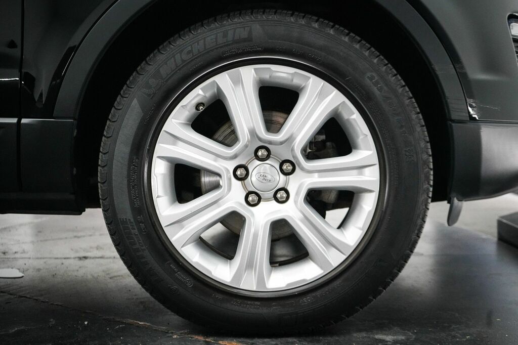Land Rover Range Rover Evoque 2L Se Tech White #44
