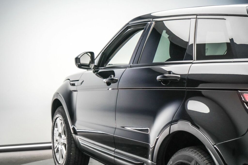 Land Rover Range Rover Evoque 2L Se Tech White #21