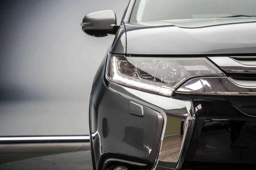 Mitsubishi Outlander 2018 2.0 Phev 4H 200 Bhp Red #11