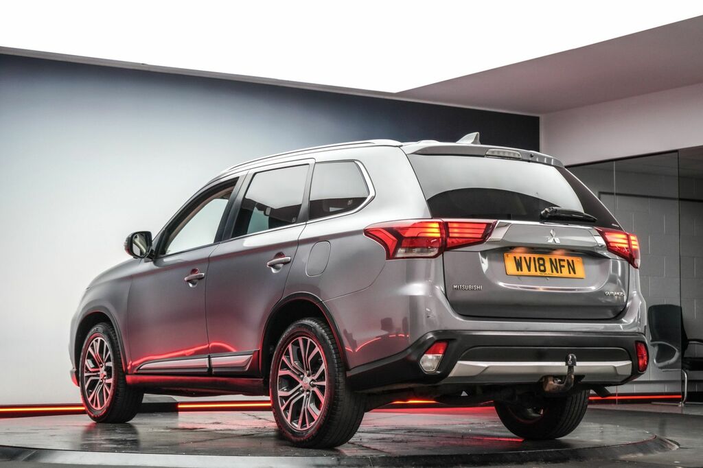Mitsubishi Outlander 2018 2.0 Phev 4H 200 Bhp Red #24