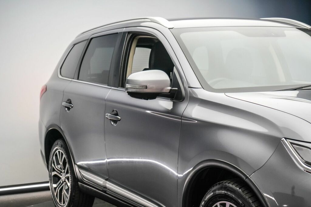 Mitsubishi Outlander 2018 2.0 Phev 4H 200 Bhp Red #21