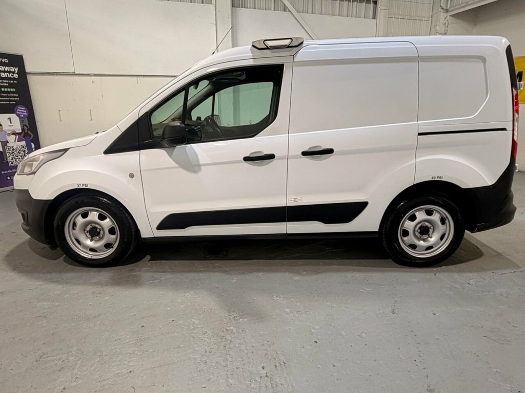 Ford Transit Connect Mpv YO68FJY White #4