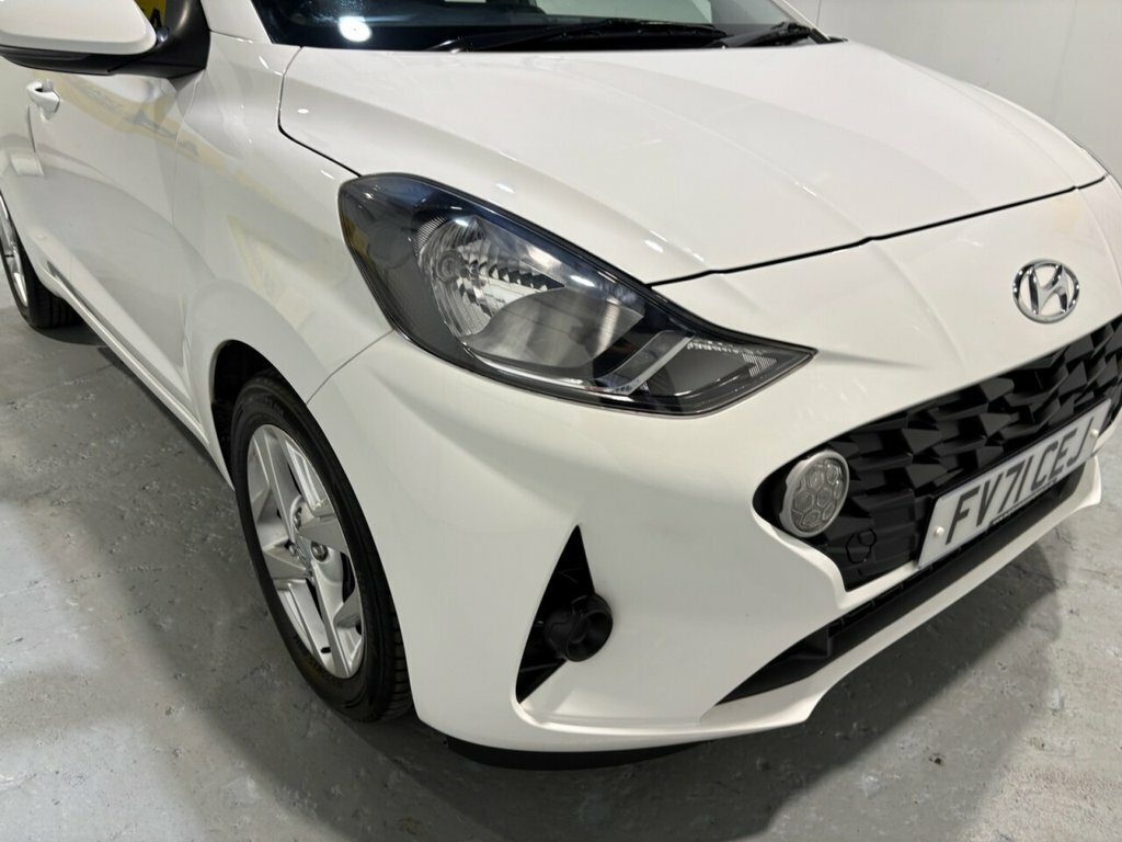 Hyundai I10 1.2 Premium Hatchback Euro 6 S White #48