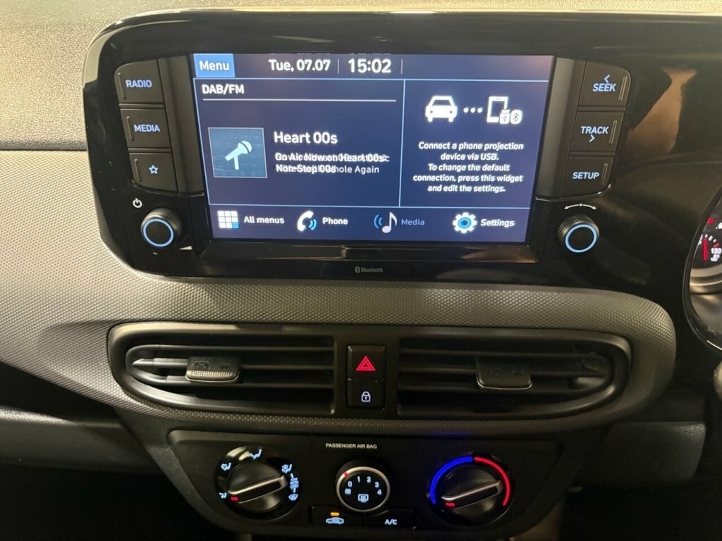 Hyundai I10 1.2 Premium Hatchback Euro 6 S White #57