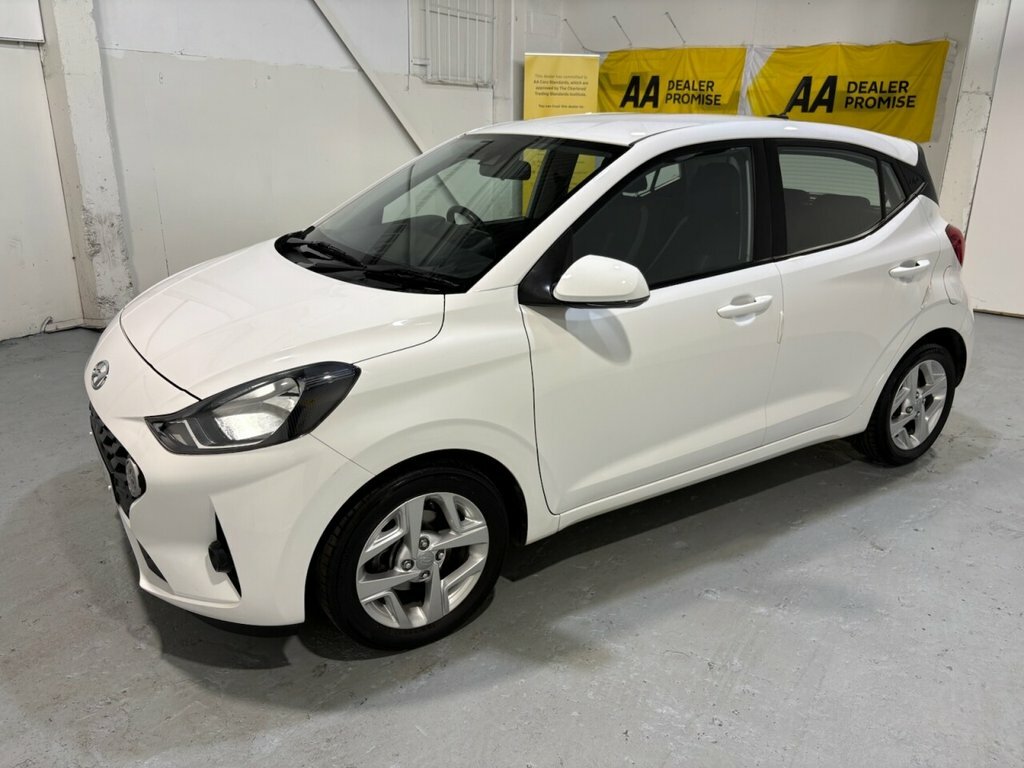 Hyundai I10 1.2 Premium Hatchback Euro 6 S White #14