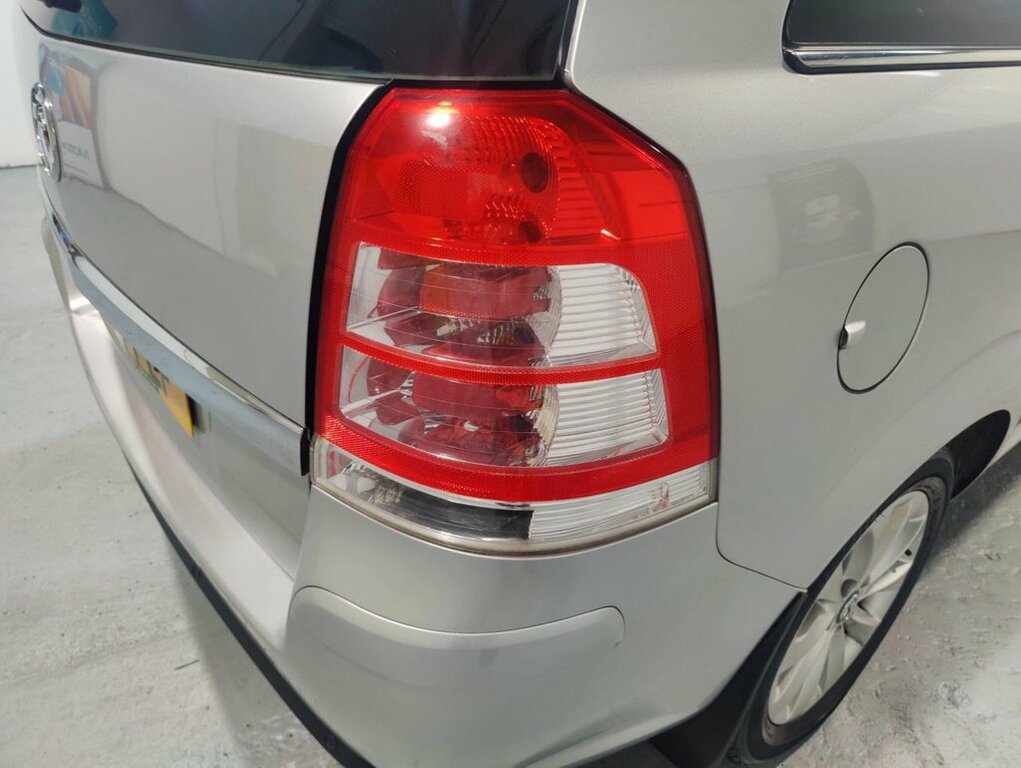 Vauxhall Zafira Hrefused-vauxhall-zafira-london-middlesex-63599 Black #8