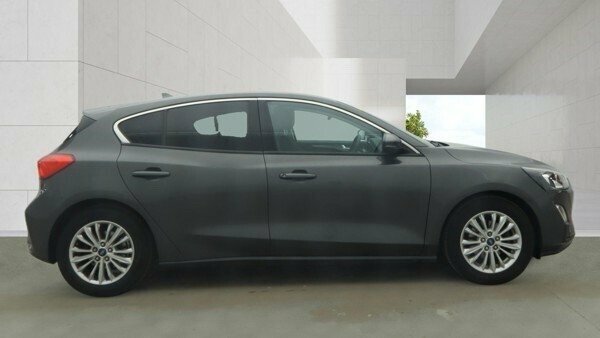 Ford Focus 1L Titanium BL69VUW Grey #2
