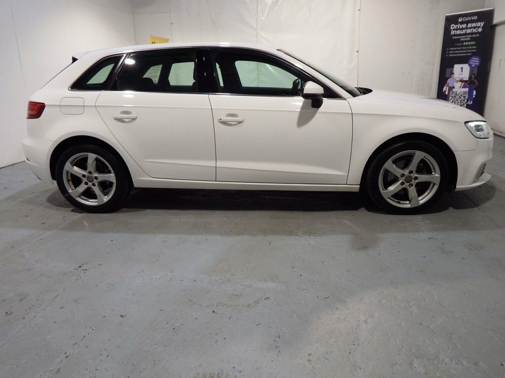 Audi A3 1L Sport White #2