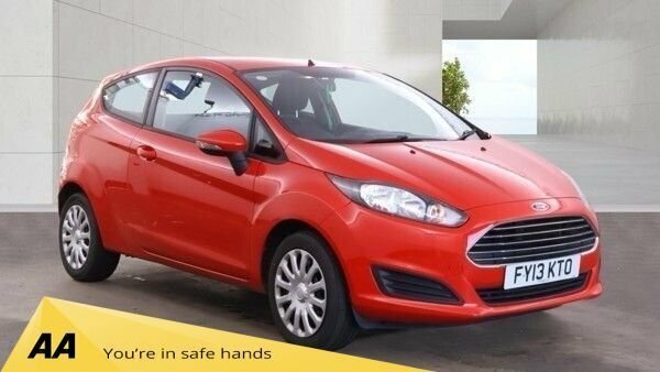 Ford Fiesta 1.3L Style Red