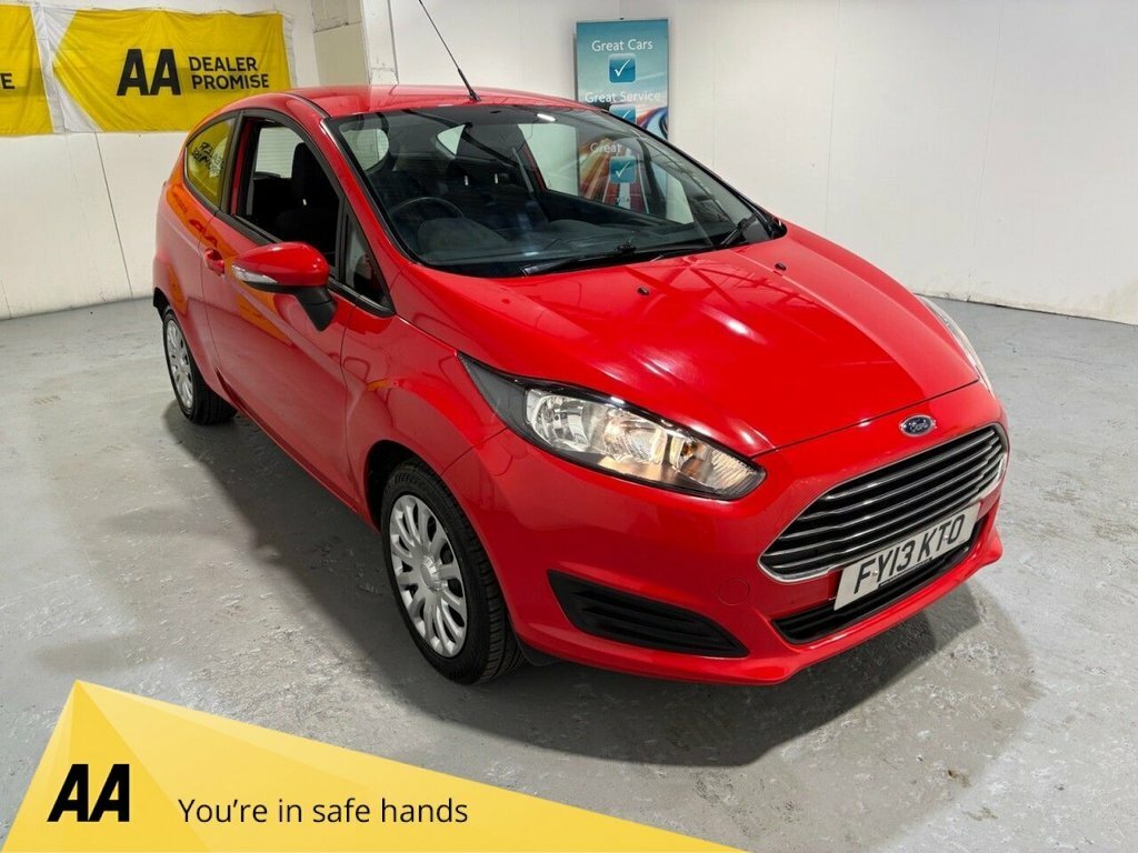 Ford Fiesta 1.3L Style Red