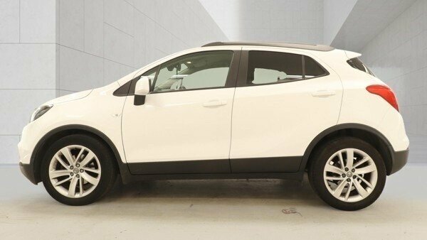 Vauxhall Mokka X 1.4L Active White #2