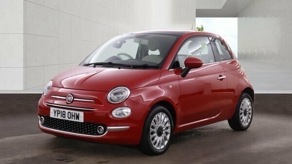 Fiat 500 1.2L Lounge YP18OHW Red #6