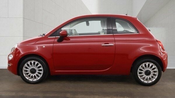 Fiat 500 1.2L Lounge Red #3
