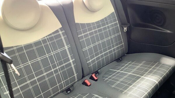 Fiat 500 1.2L Lounge Red #5