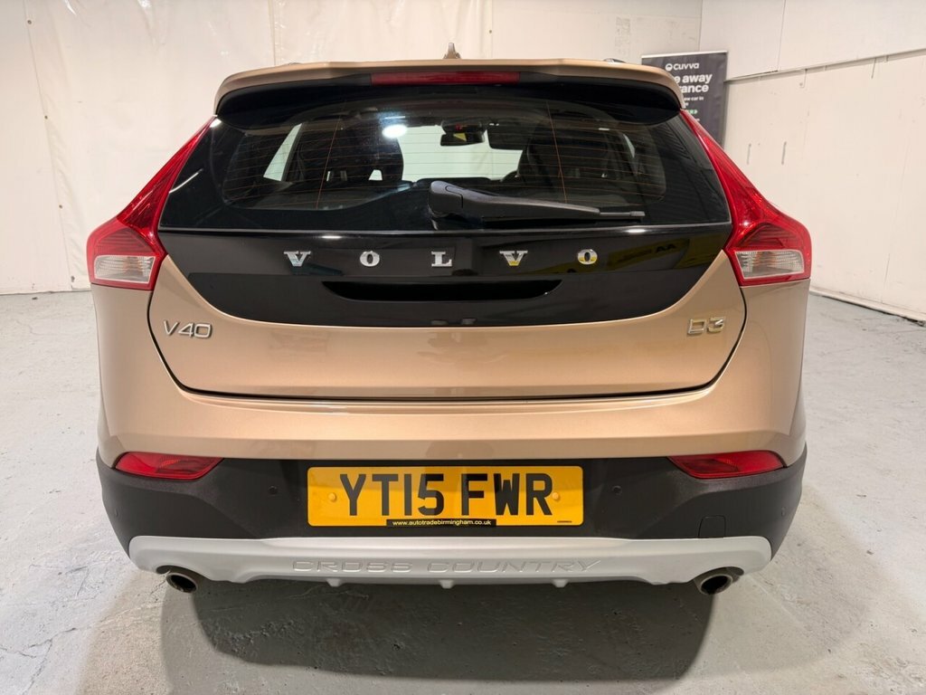 Volvo V40 Cross Country 2L Lux Nav Brown #4