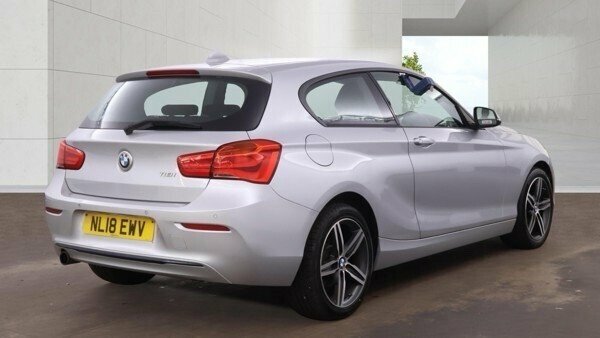 BMW 1 Series 1.5L Sport Silver #5