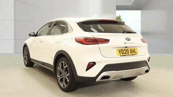 Kia Xceed 1L 3 White #3