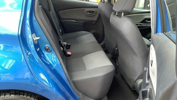 Toyota Yaris 1L Icon Blue #4