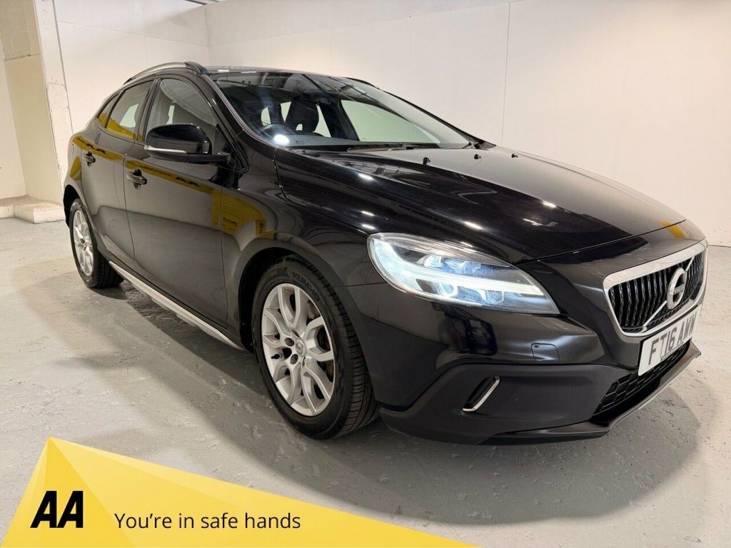 Volvo V40 Cross Country 2L Pro Black