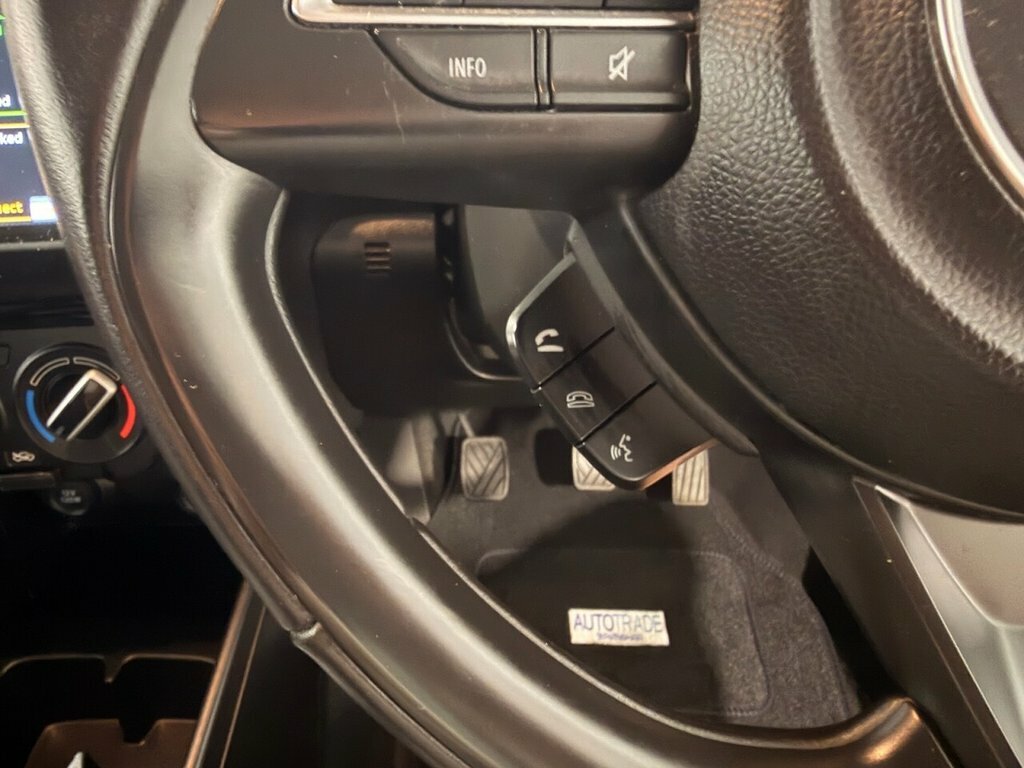 Suzuki Swift 1.0 Boosterjet Sz-t Red #40