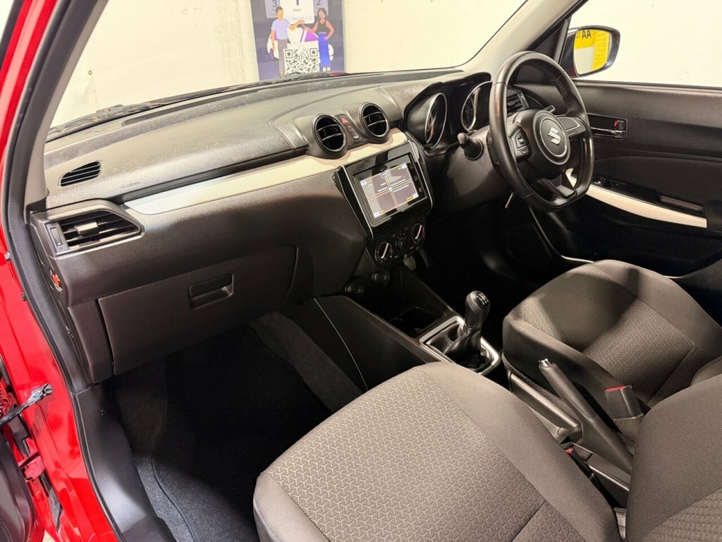 Suzuki Swift 1.0 Boosterjet Sz-t Red #52