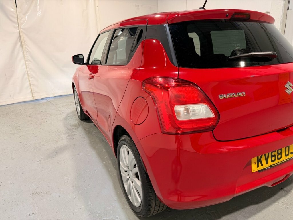 Suzuki Swift 1.0 Boosterjet Sz-t Red #24