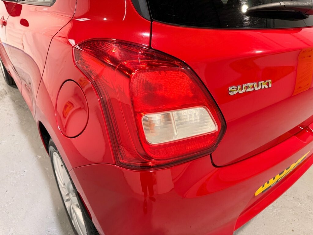 Suzuki Swift 1.0 Boosterjet Sz-t Red #27