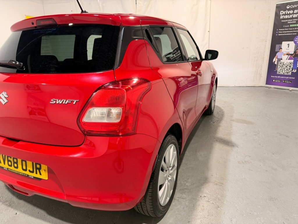 Suzuki Swift 1.0 Boosterjet Sz-t Red #9