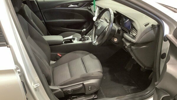 Vauxhall Insignia 1.5L Design Silver #4