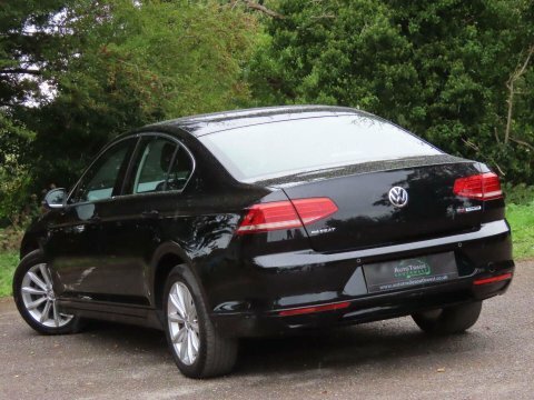 Volkswagen Passat 1.6 Tdi Bluemotion GM15ZHK Black #6