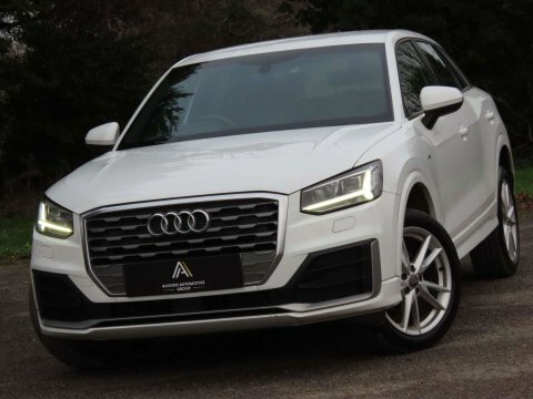 Audi Q2 1.6 Tdi 30 CA70EHW White #2