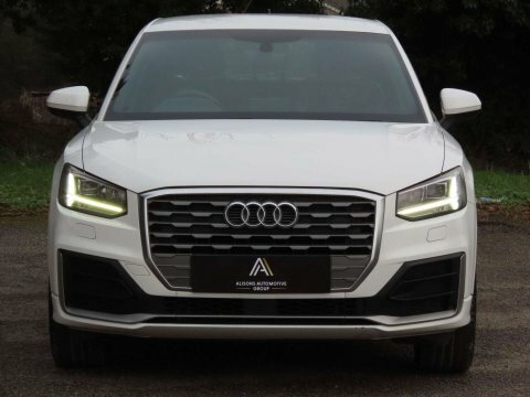 Audi Q2 1.6 Tdi 30 CA70EHW White #3