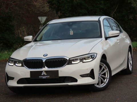 BMW 3 Series 2.0 318D Se YF19KEA White