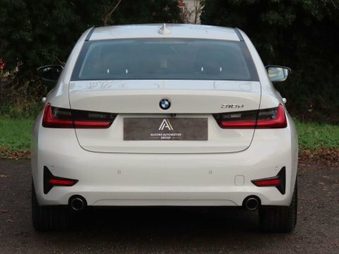 BMW 3 Series 2.0 318D Se YF19KEA White #5