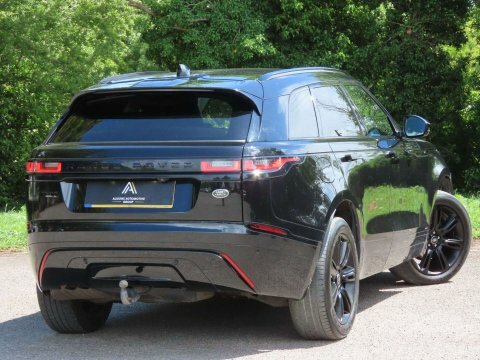 Land Rover Range Rover Velar 2.0 D240 R-dynamic YA19NOH Black #4