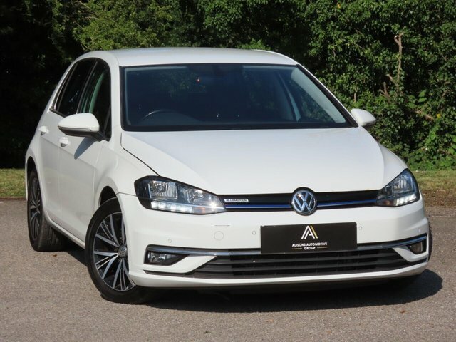 Volkswagen Golf 2.0 Tdi Gt YJ67DEK White #3