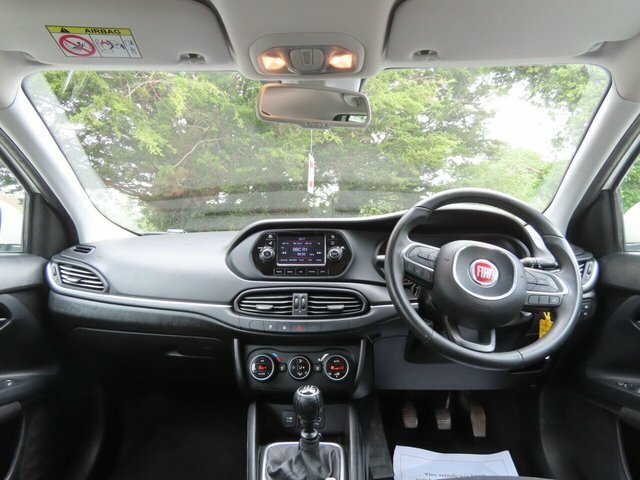 Fiat Tipo 1.4 Mpi Lounge Hatchback Euro 6 Grey #7