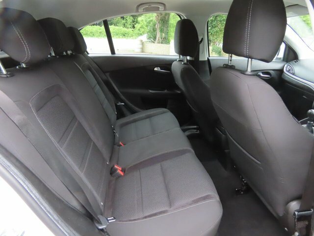 Fiat Tipo 1.4 Mpi Lounge Hatchback Euro 6 Grey #9