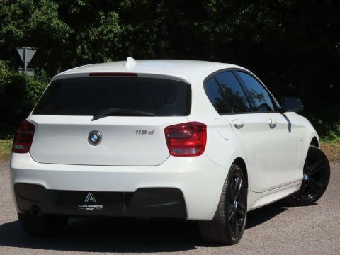 BMW 1 Series 2.0 116D M White #4