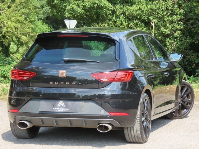 Seat Leon Leon Cupra 290 Tsi Black #4