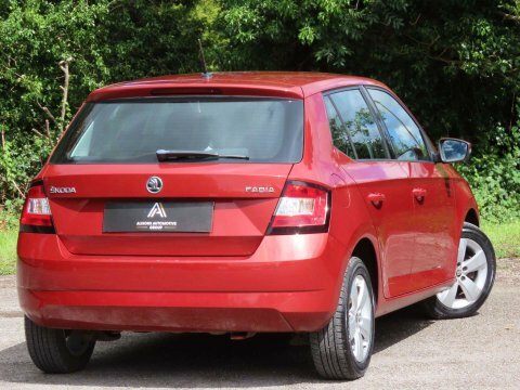 Skoda Fabia Fabia S Mpi White #4
